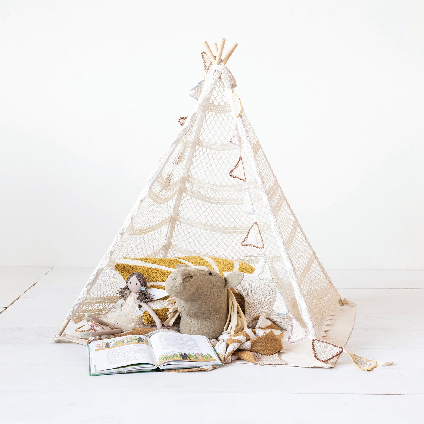 Recycled Cotton Crocheted Tent