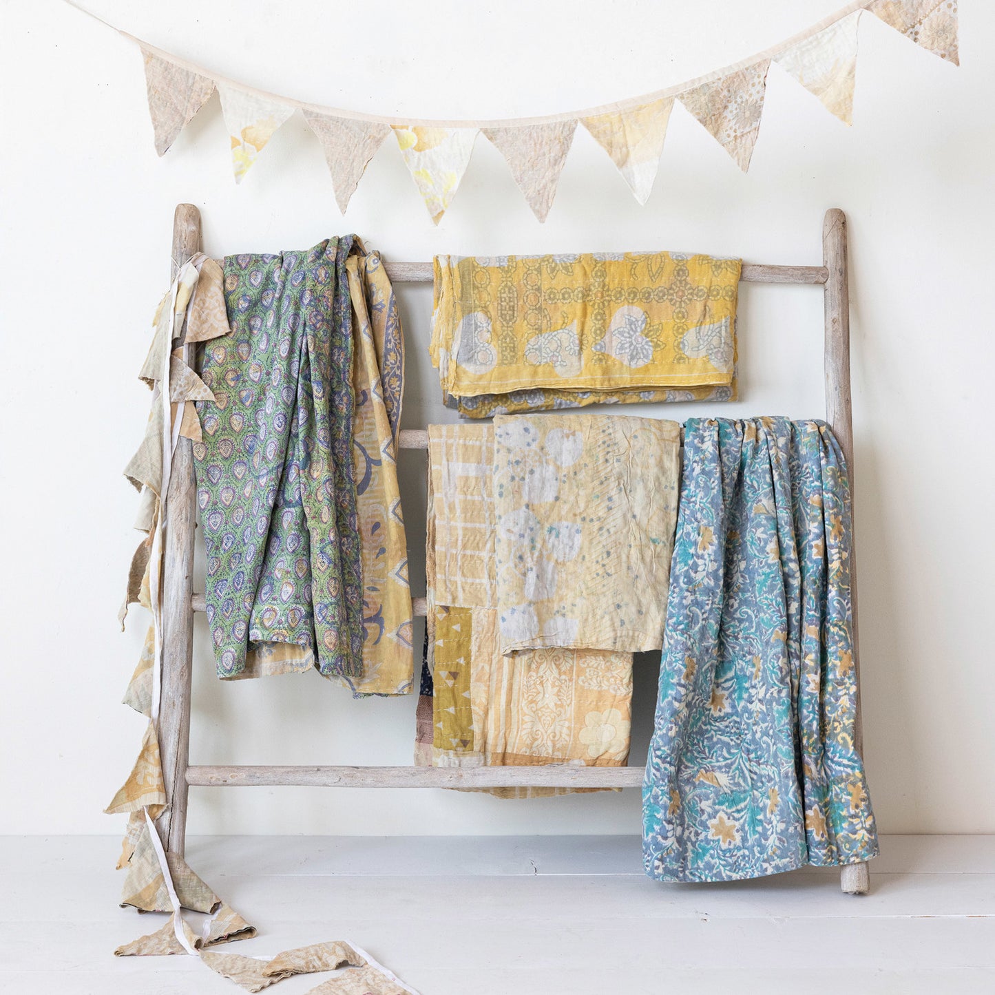 Vintage Cotton Pennant Garland