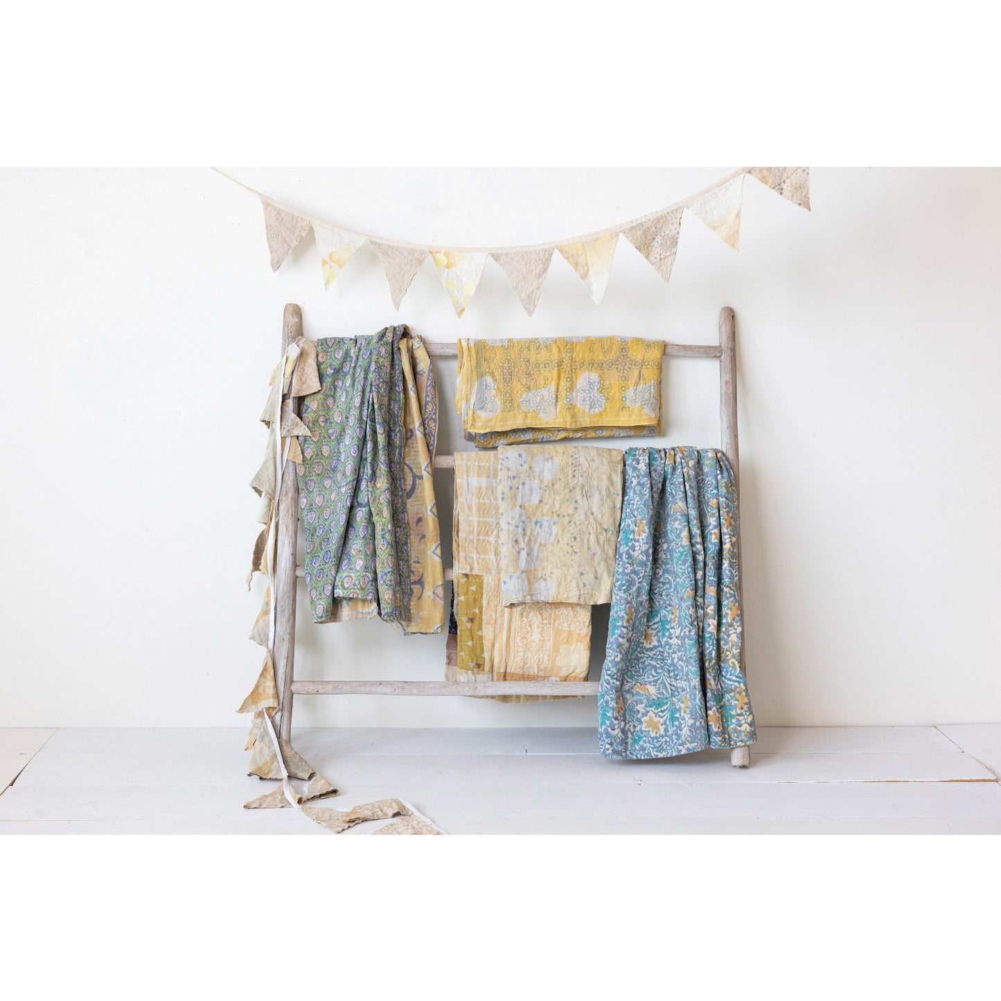 Vintage Cotton Pennant Garland