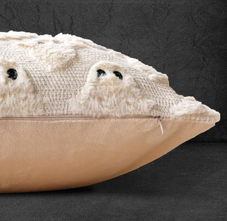 Tufted Ghost Pillow - Two Colors