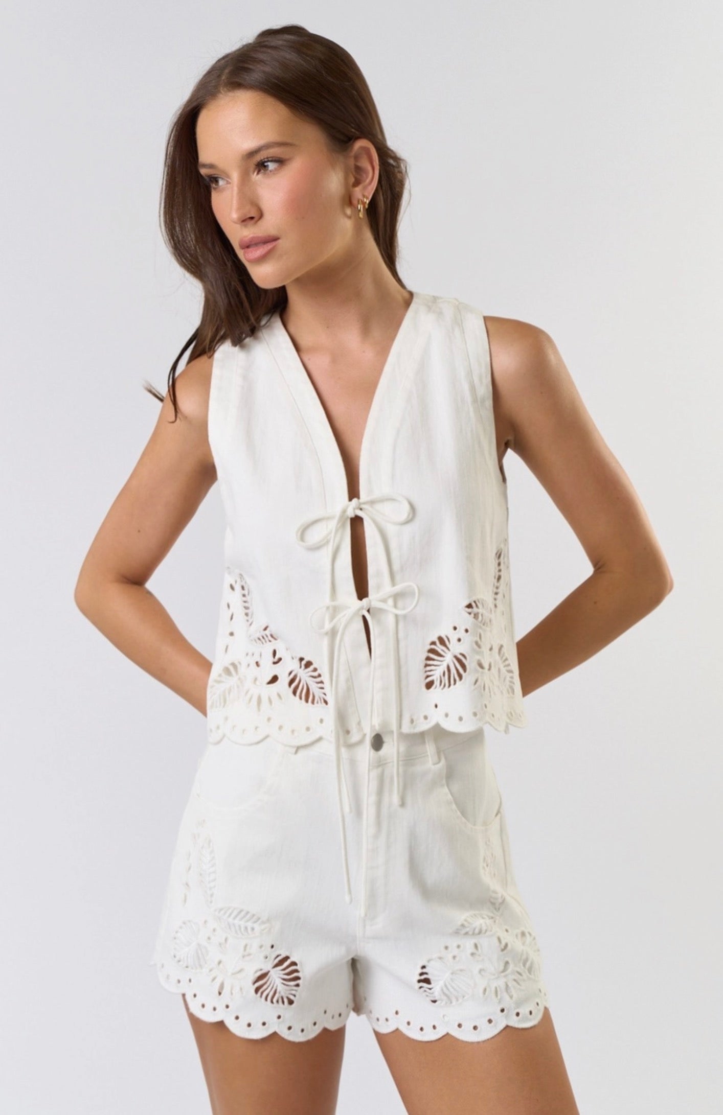 Thea Scalloped Embroidered Separates