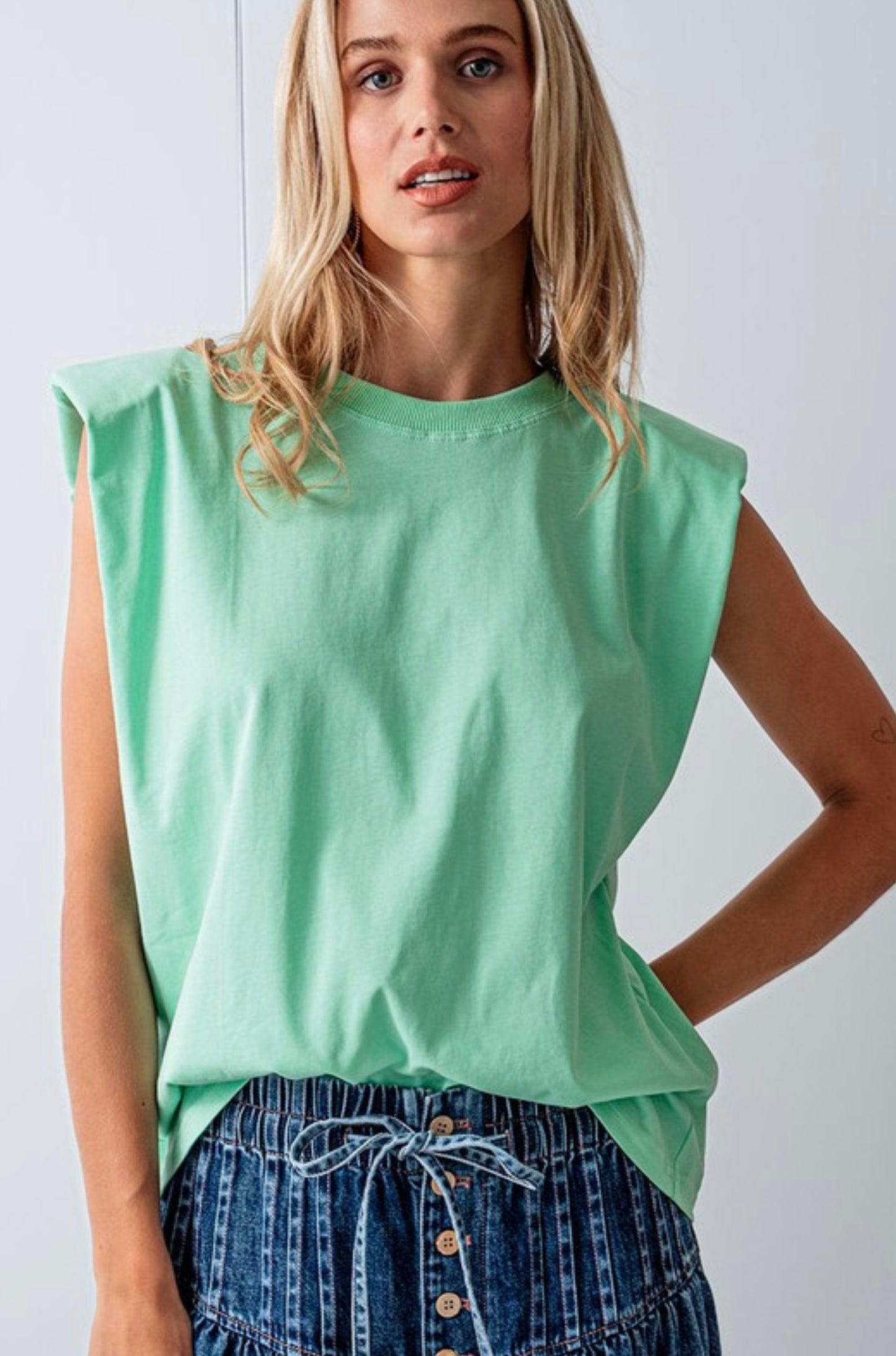 Becca Power Muscle Tank