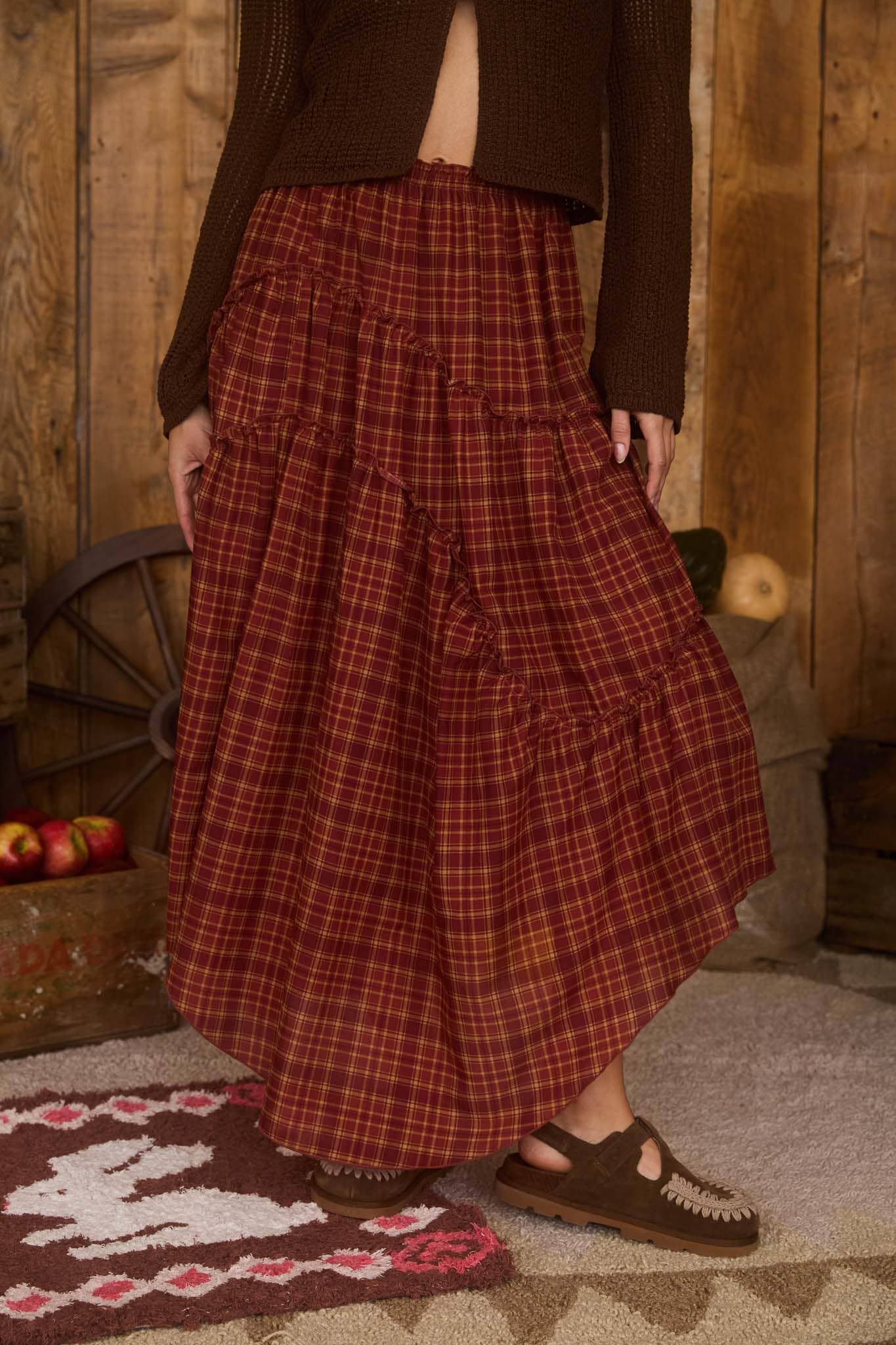 Leila Plaid Handkerchief Hem Skirt