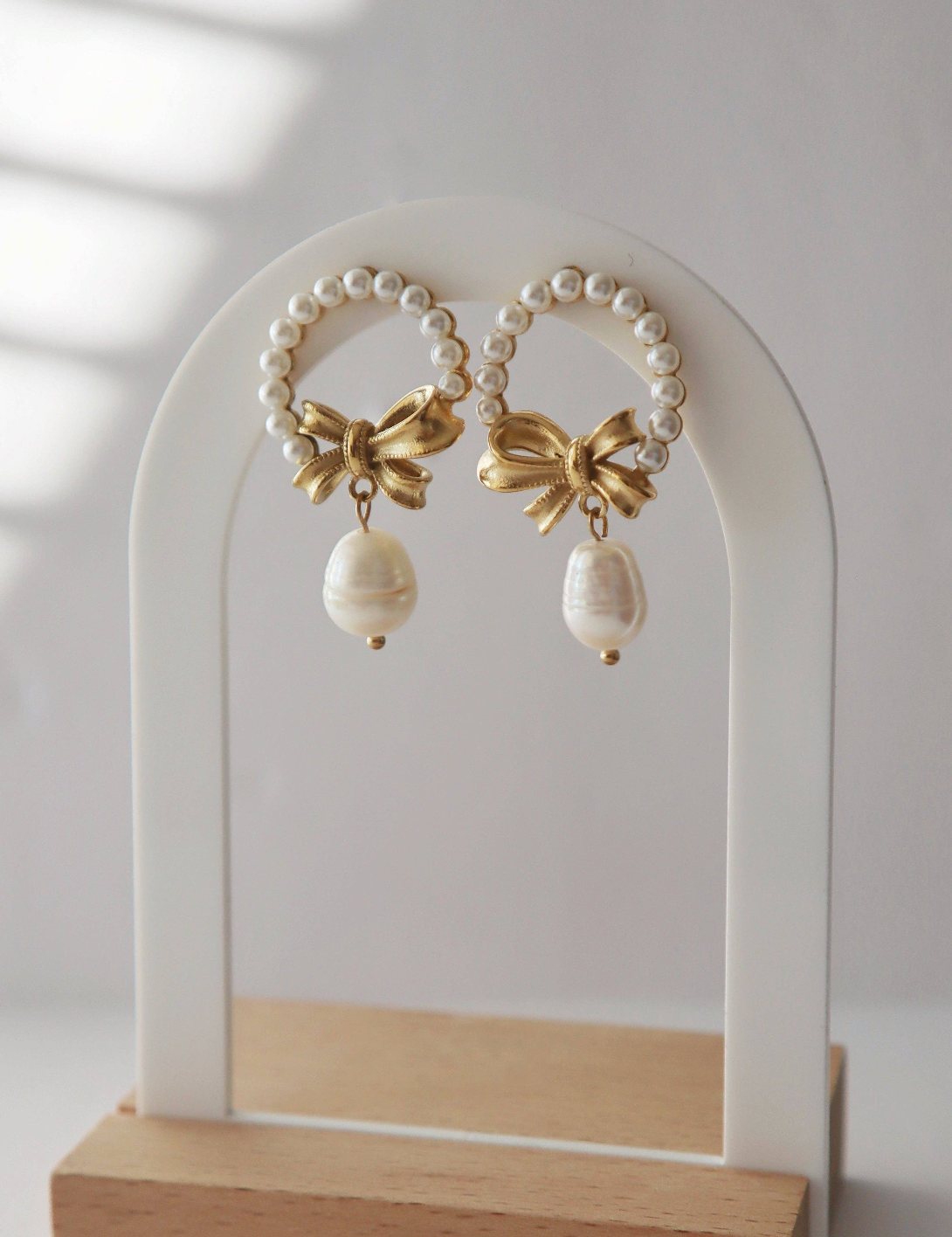 Jewelry & Accessories