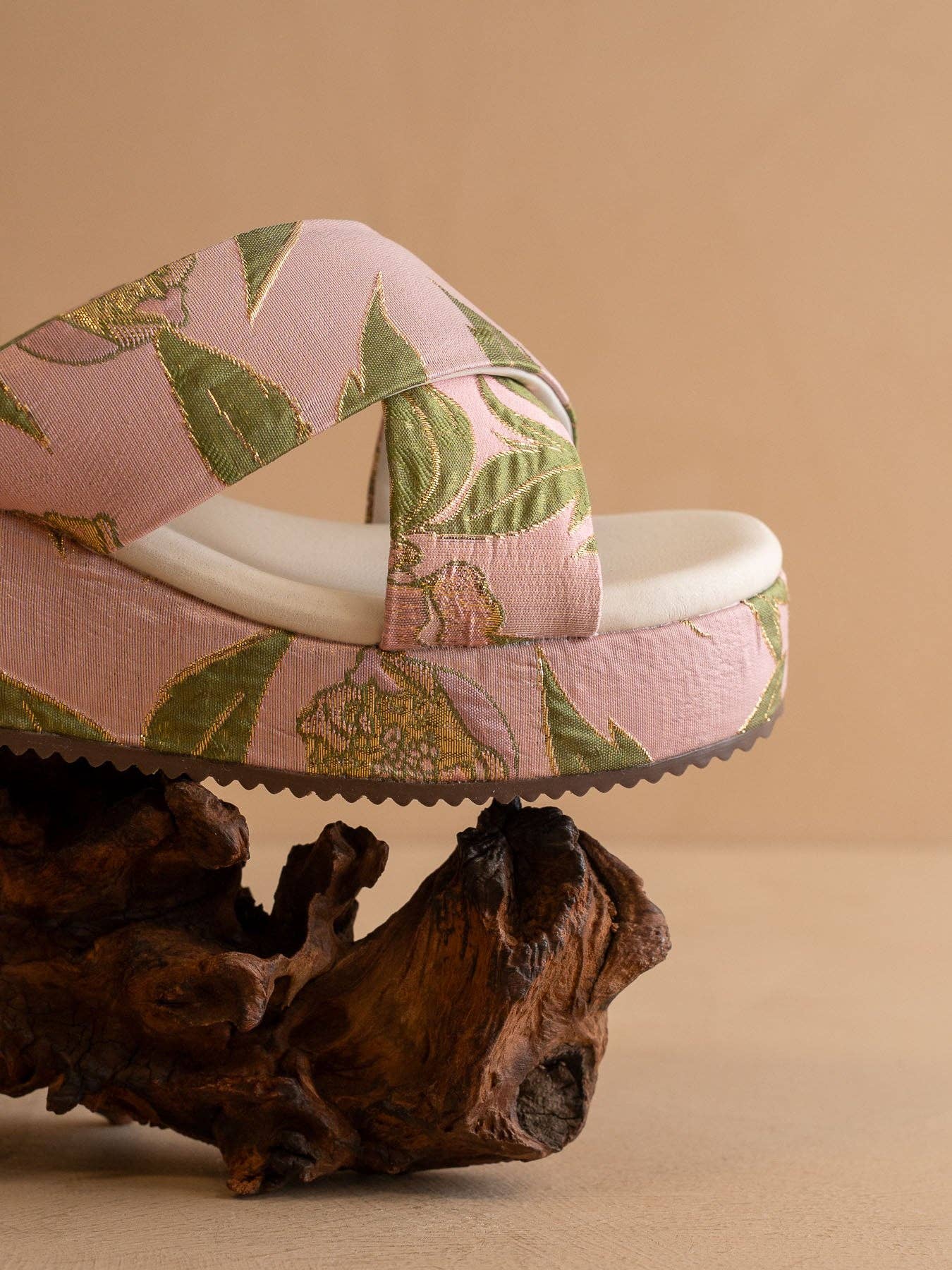 The Fresno | Rose Garden Raffia Platform Sandal