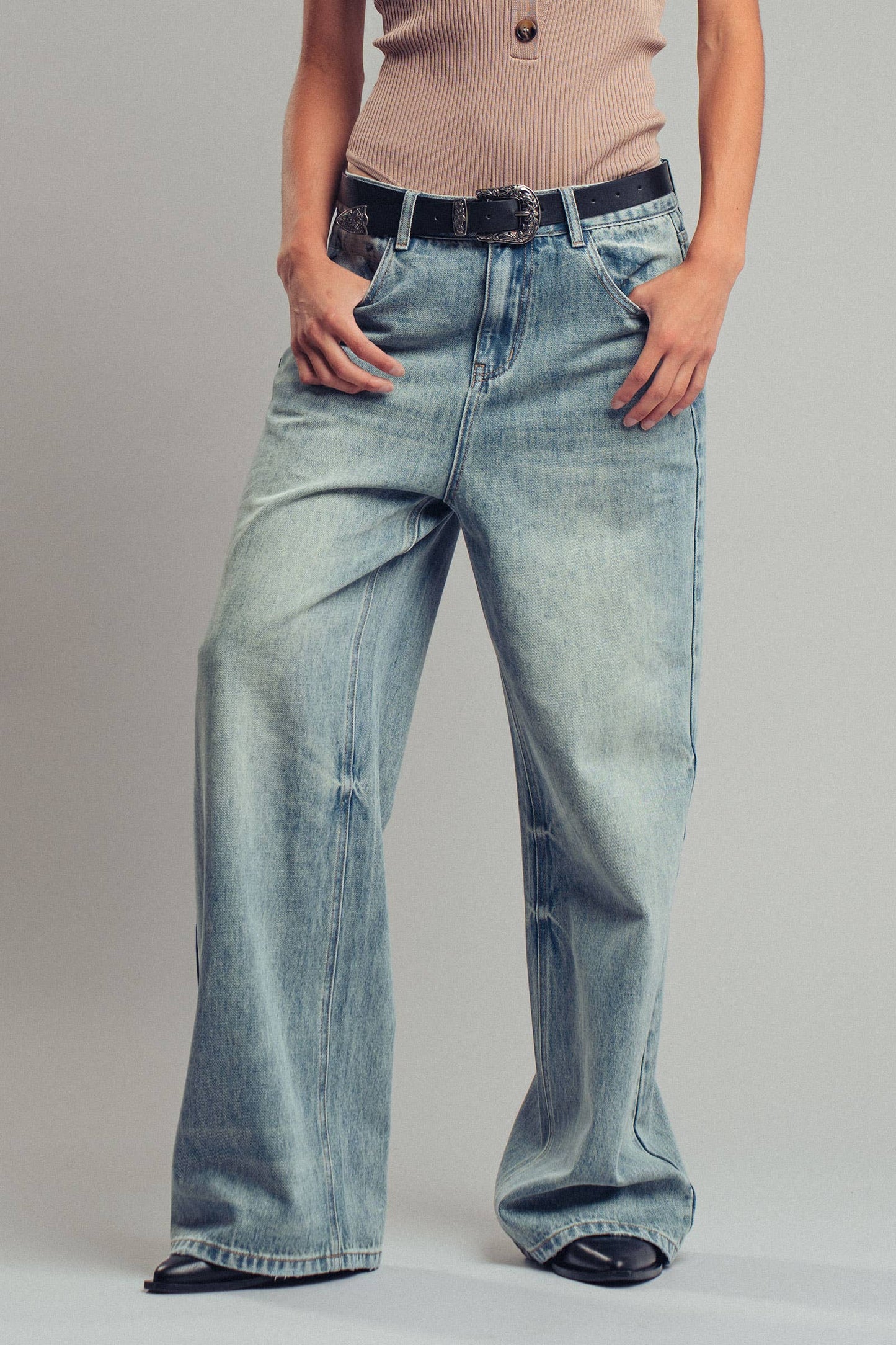 Jolie Vintage Wash Baggy Jeans