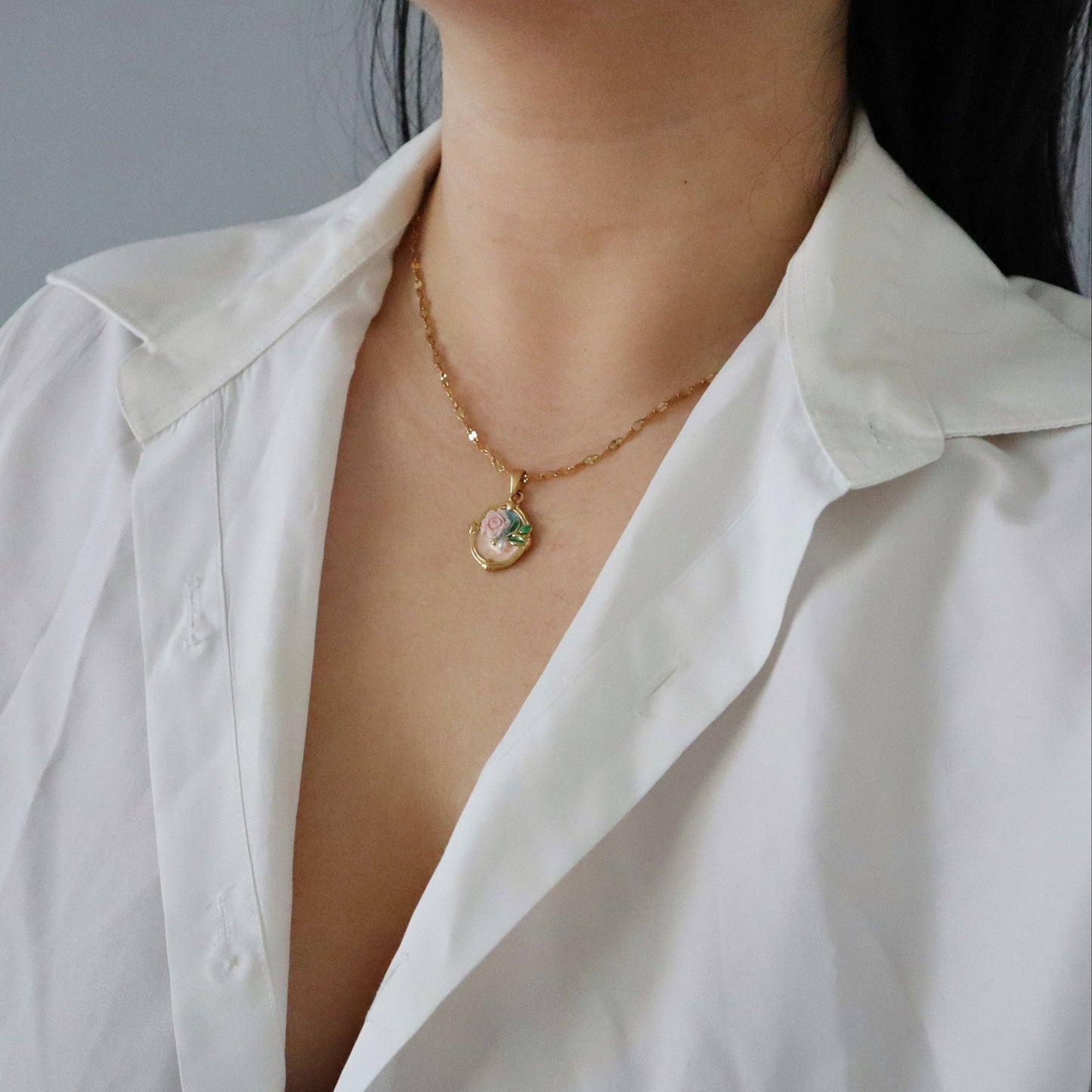 Rose Bloom Pendant Necklace