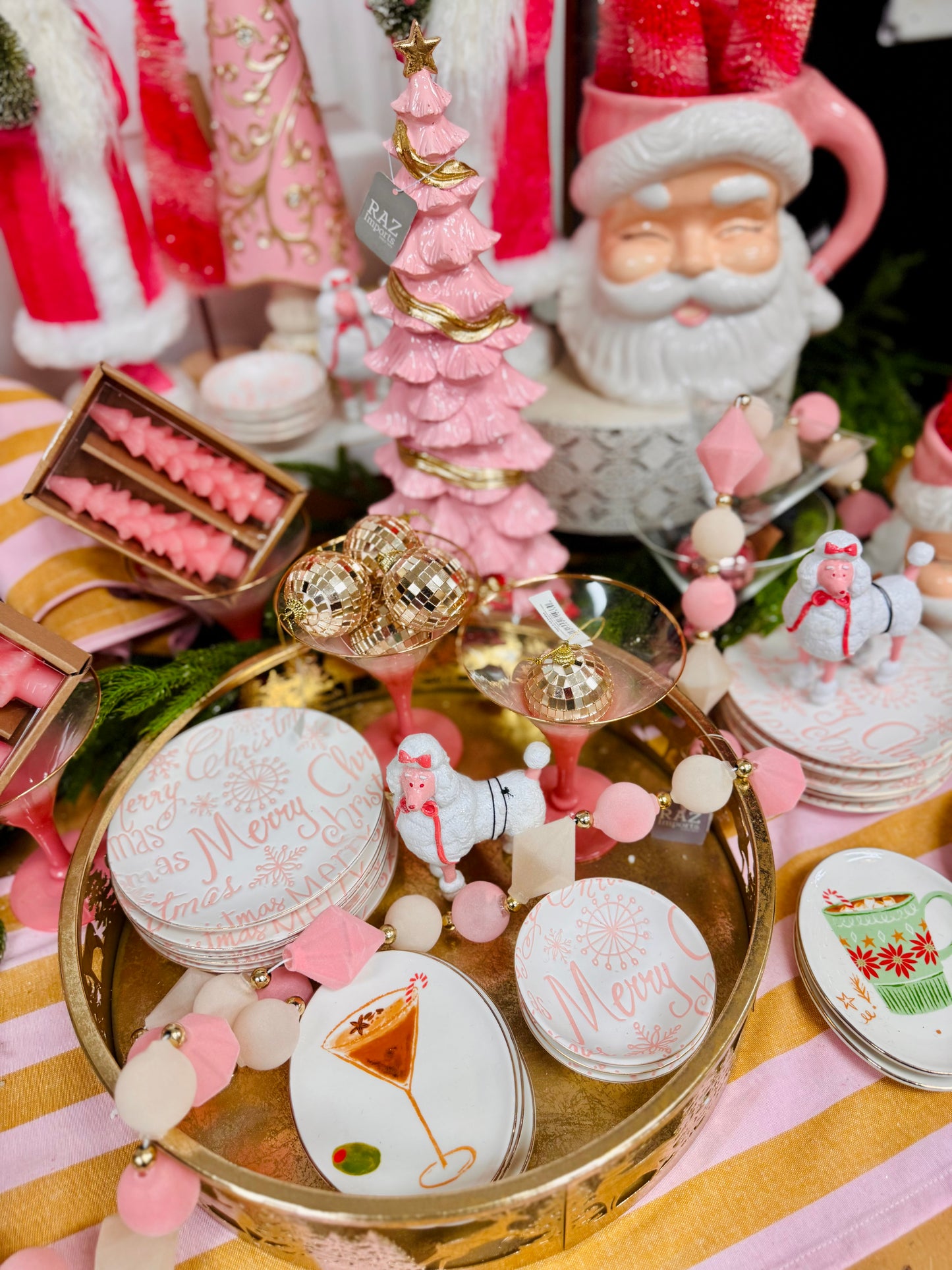 8 oz. Pink Lady Cocktail Glass with Gold Color Rim