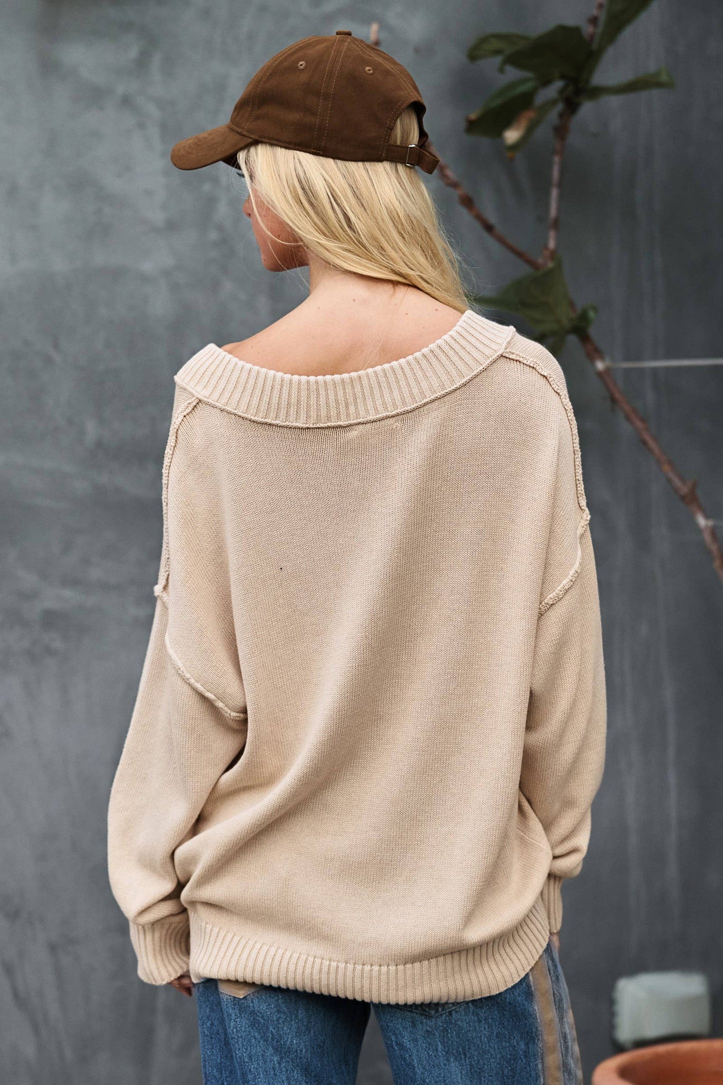 Thea Contrast V Neck Sweater- Two colors
