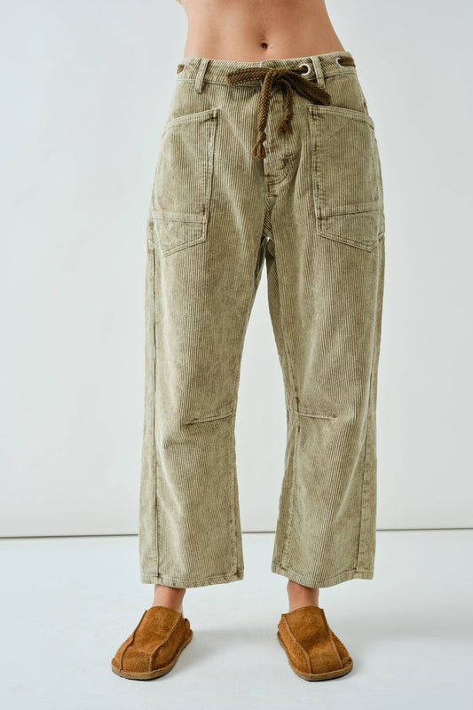 Serena Barrel Corduroy Pants