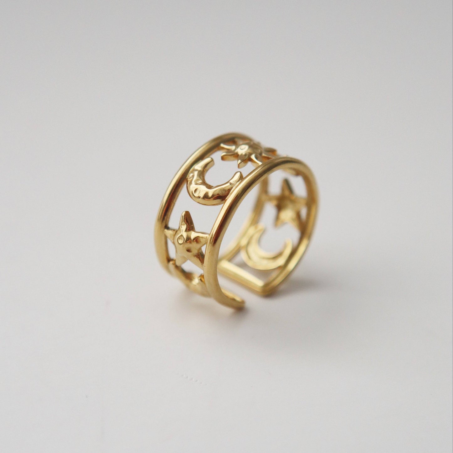 Astra Celestial Ring