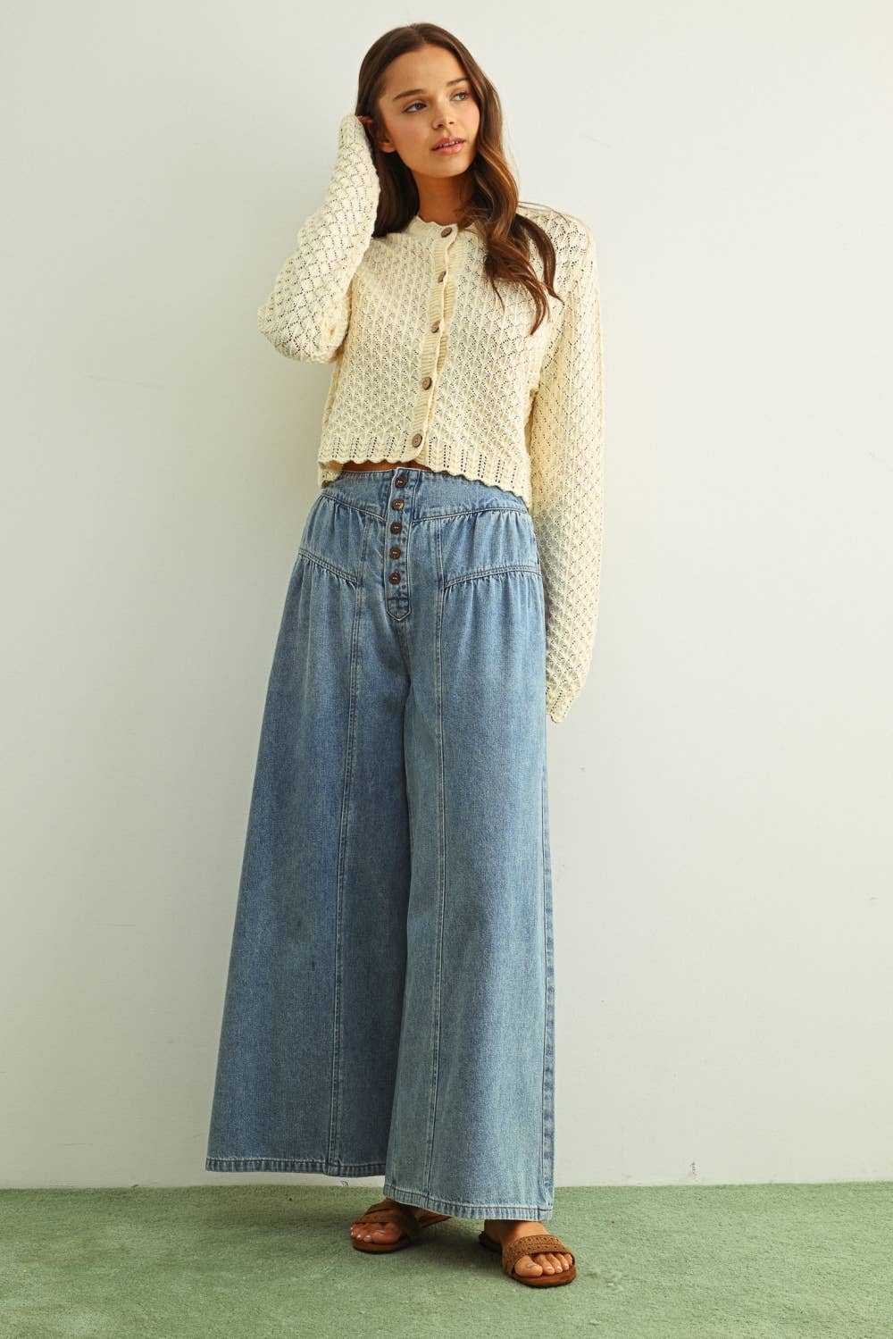 Kira Button Front Wide Leg Jans