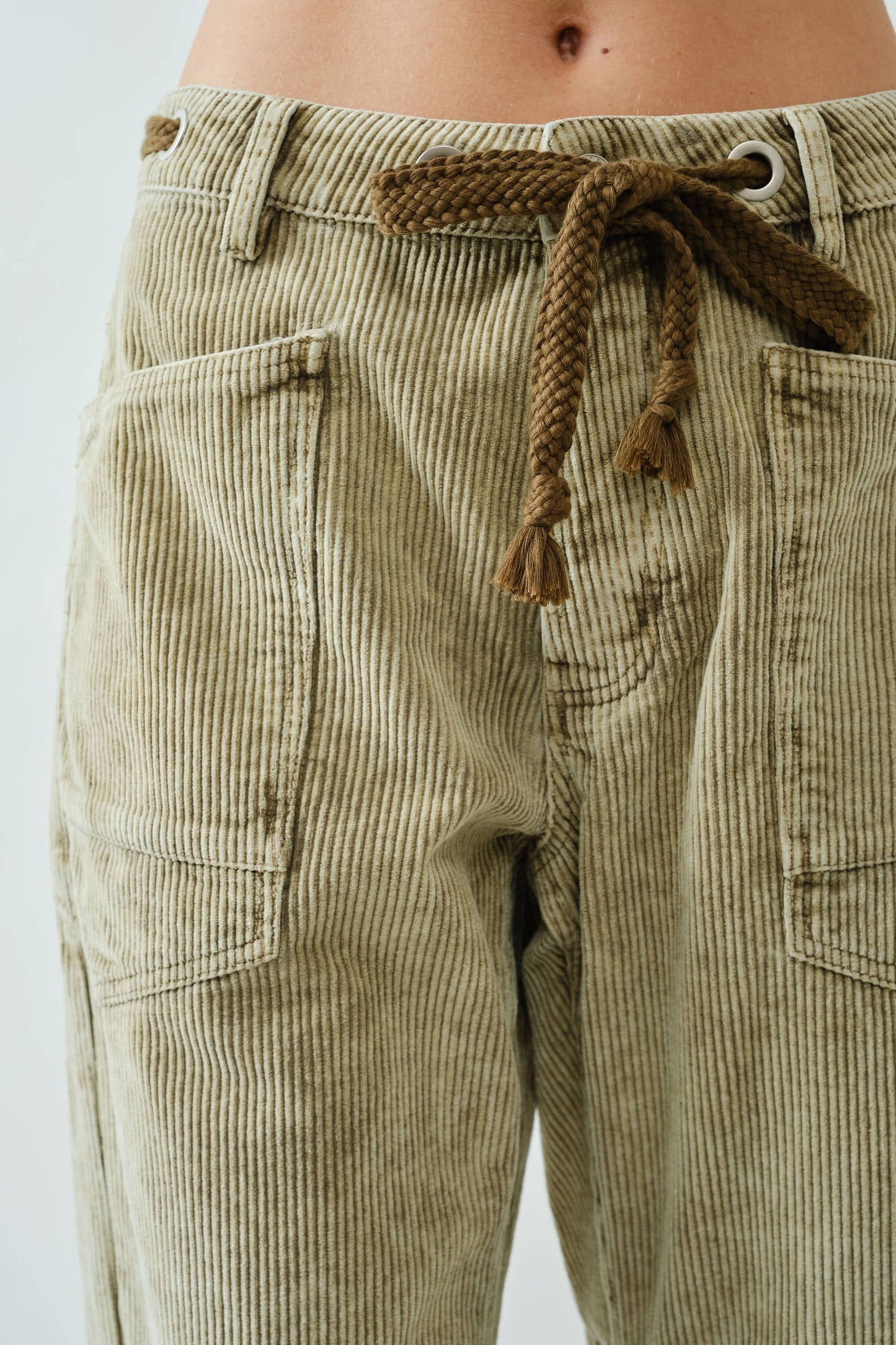 Serena Barrel Corduroy Pants