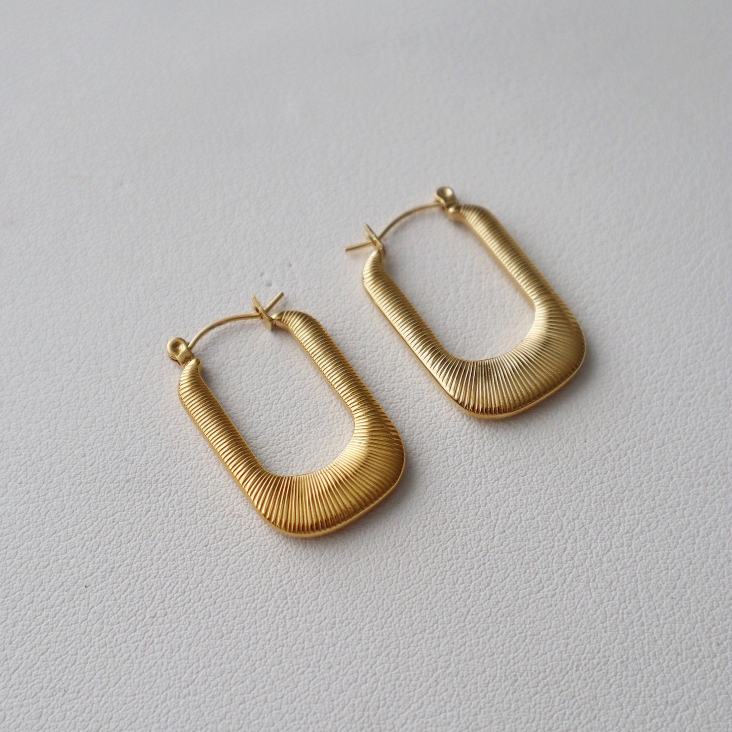 Luna Textured Hoops