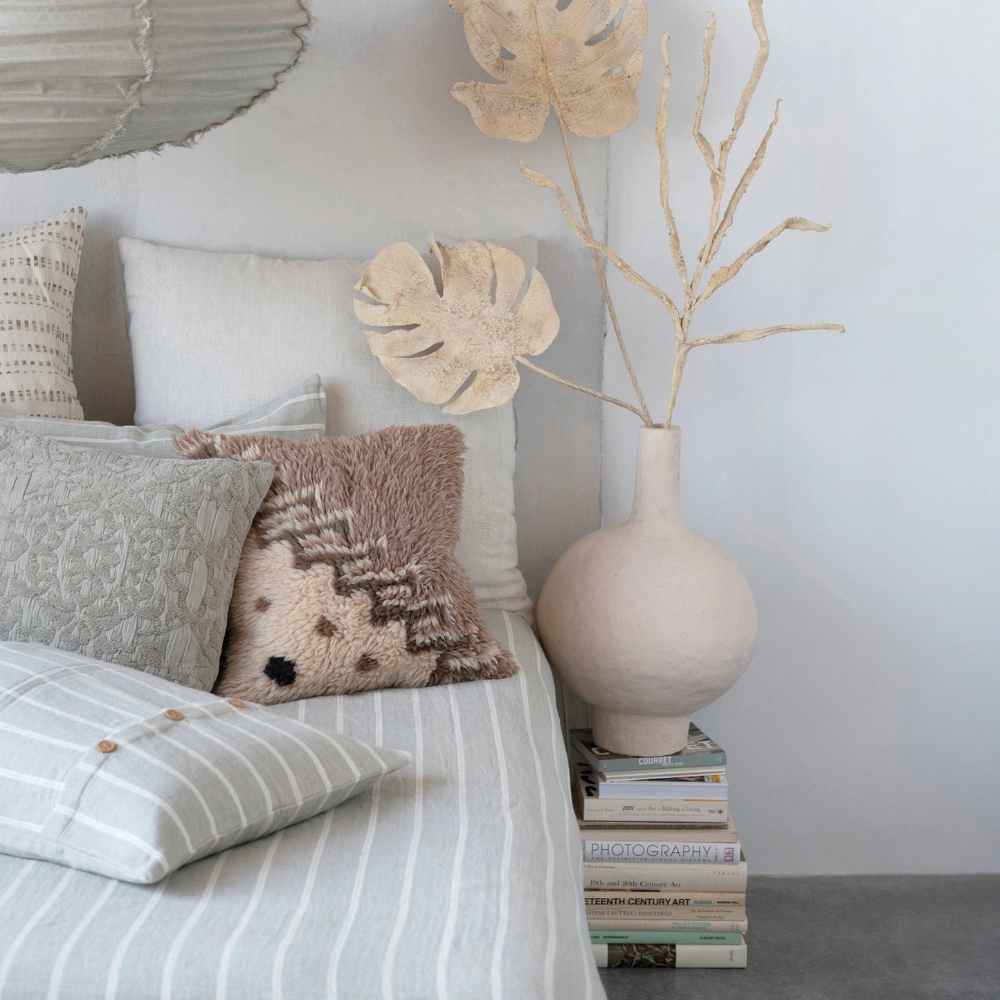 18" Jacquard Tufted Pillow