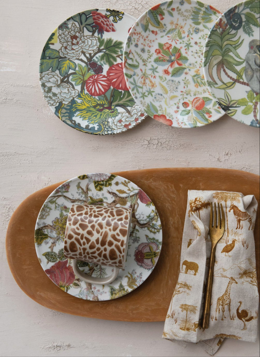 8.5" Botanica Stoneware Plate