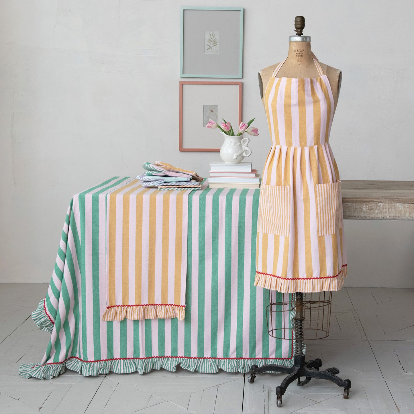 72" Retro Striped Table Runner