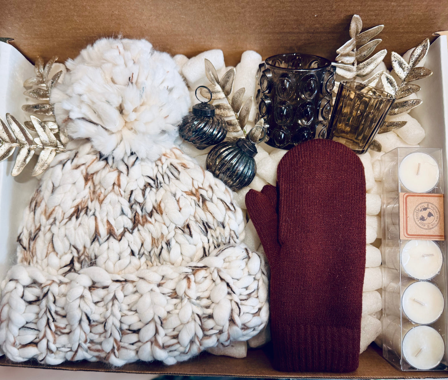 Good Tidings Cozy Box