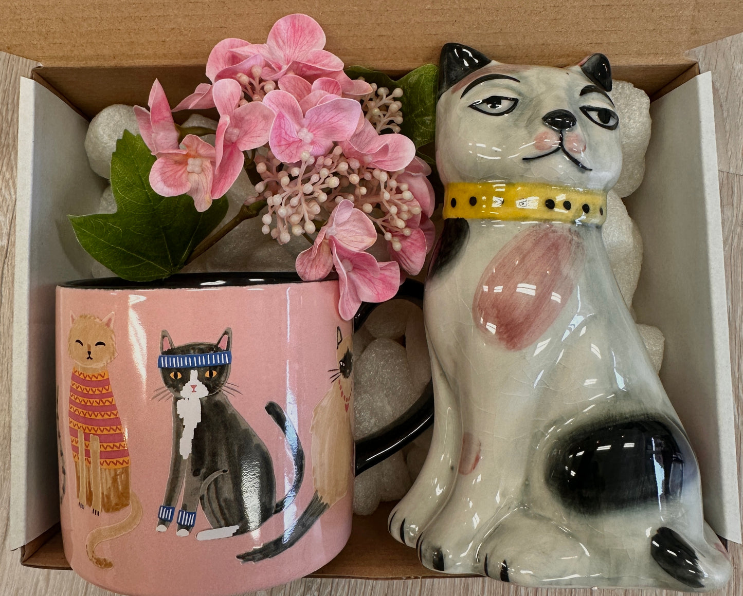 Cat Mama Box