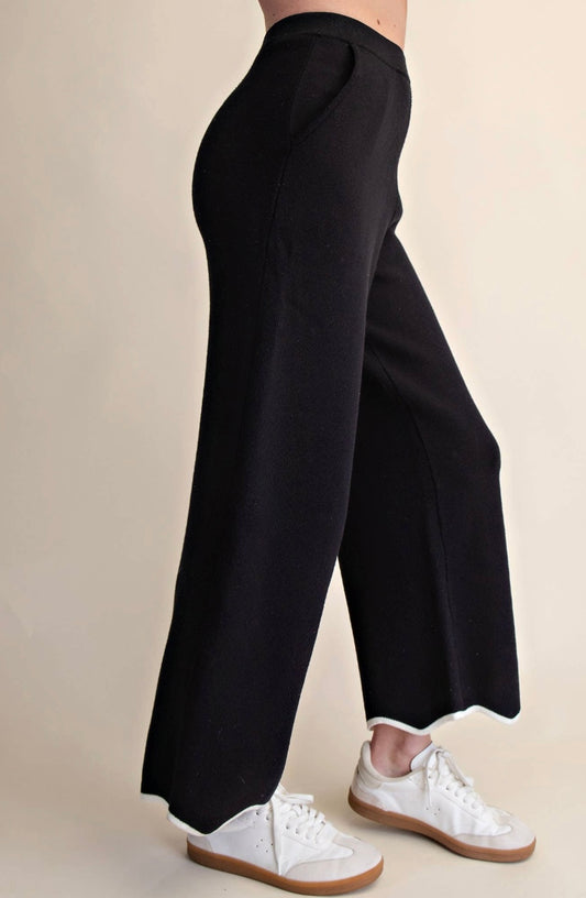 Bella Scallop Hem Pants - Black