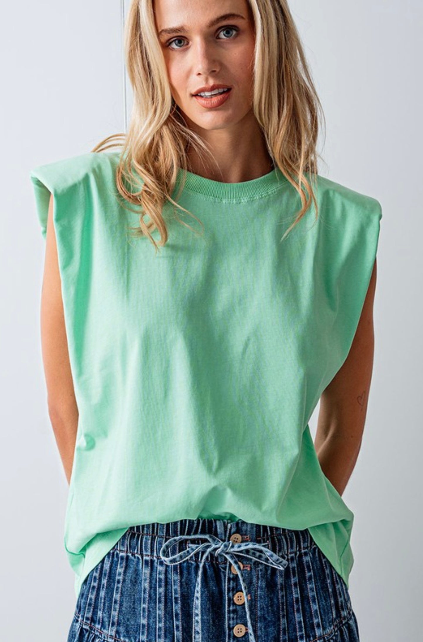 Becca Power Muscle Tank