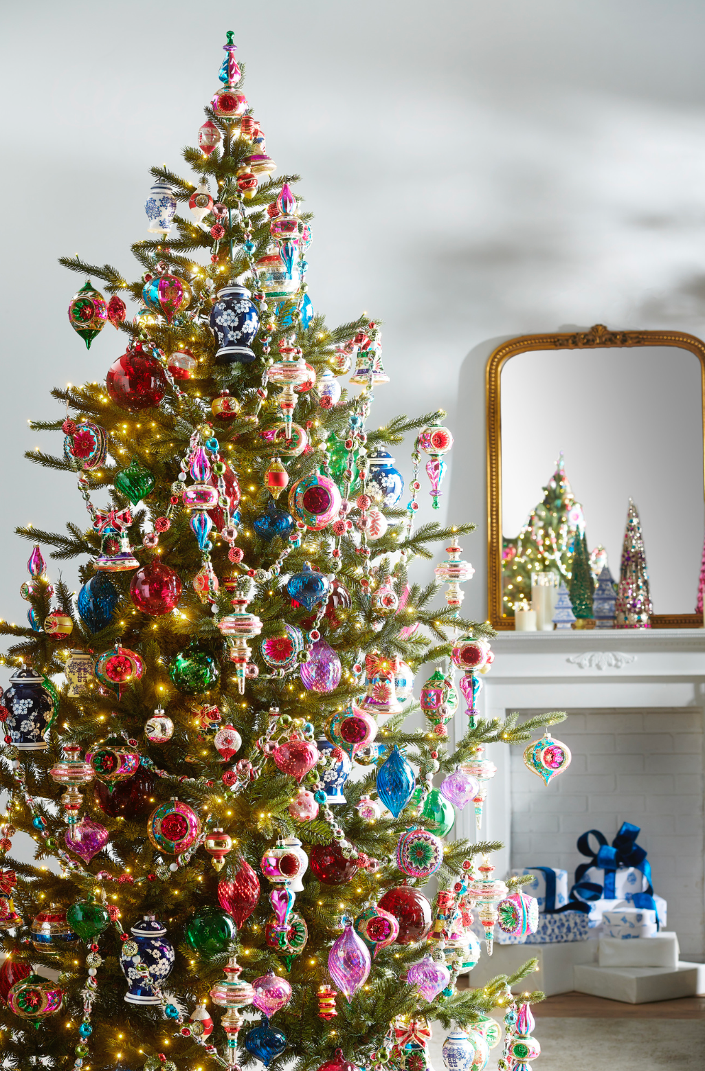 7" Retro Tinsel Town Ornament