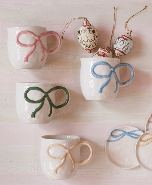 18 oz. Stoneware Mug with Bow Handle