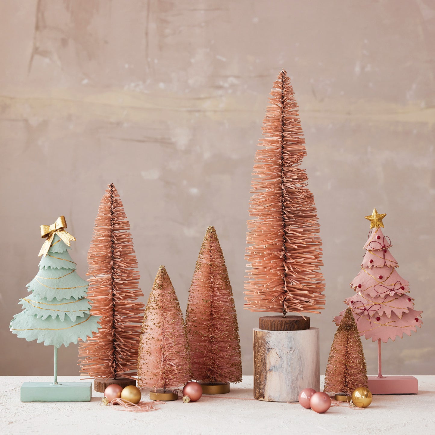 Pretty Little Metal Tree - Two Colors