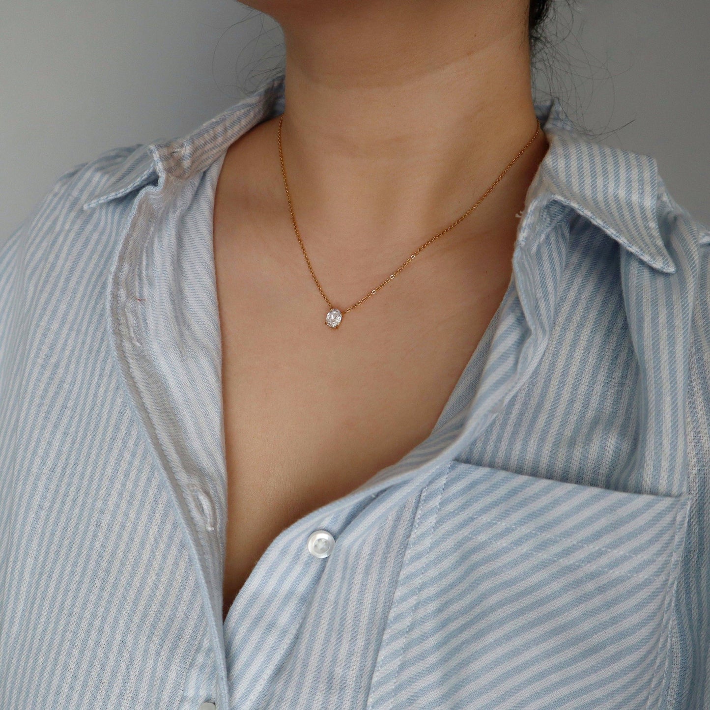 Sloan Oval Solitaire Necklace