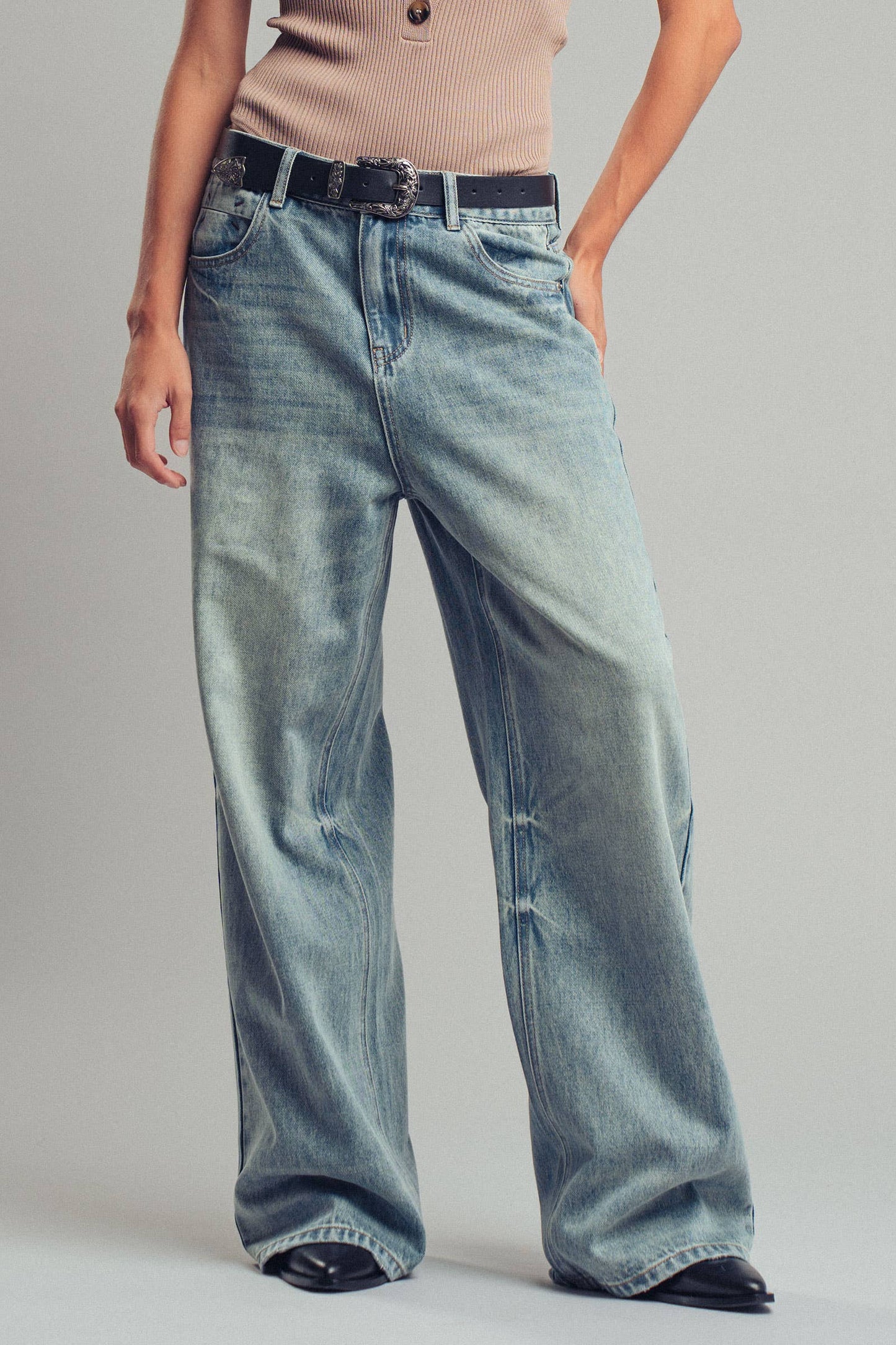 Jolie Vintage Wash Baggy Jeans