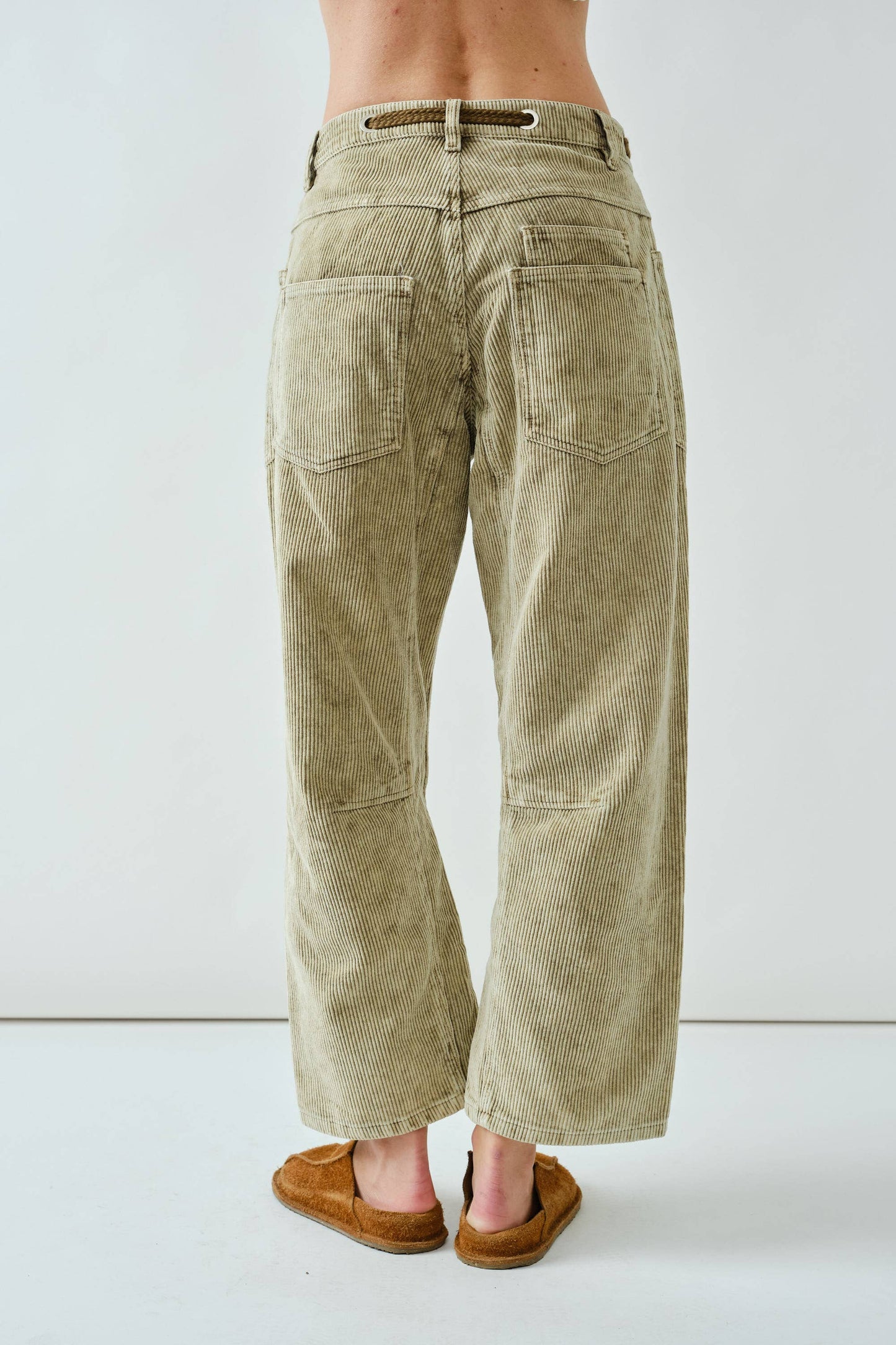 Serena Barrel Corduroy Pants